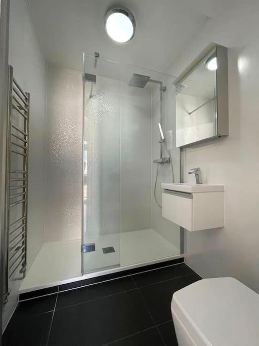 Апартаменты Luxury Apart London Bridge Экстерьер фото